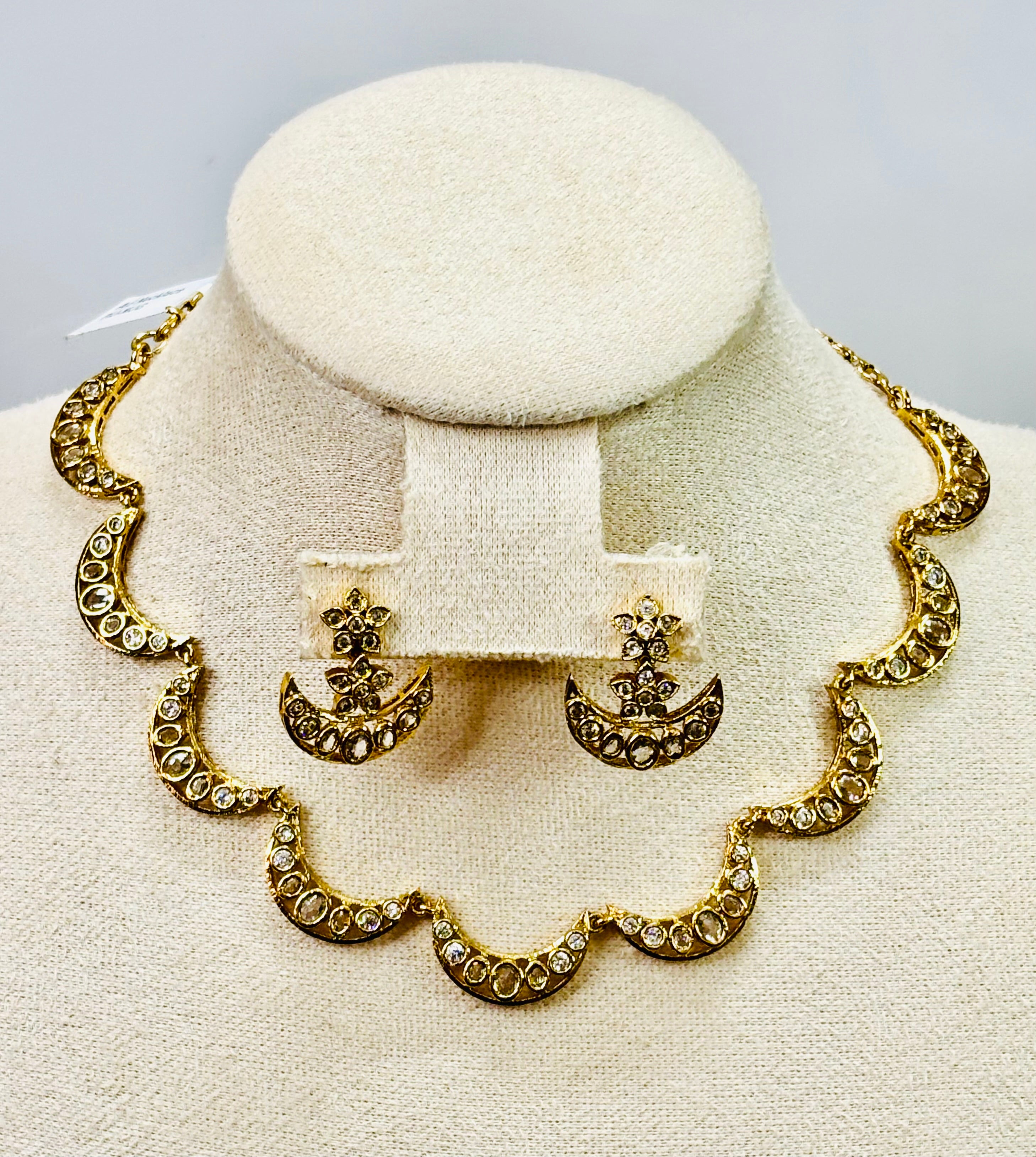 Moon moon necklace -KJ - GP091