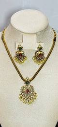 Attigai Necklace red