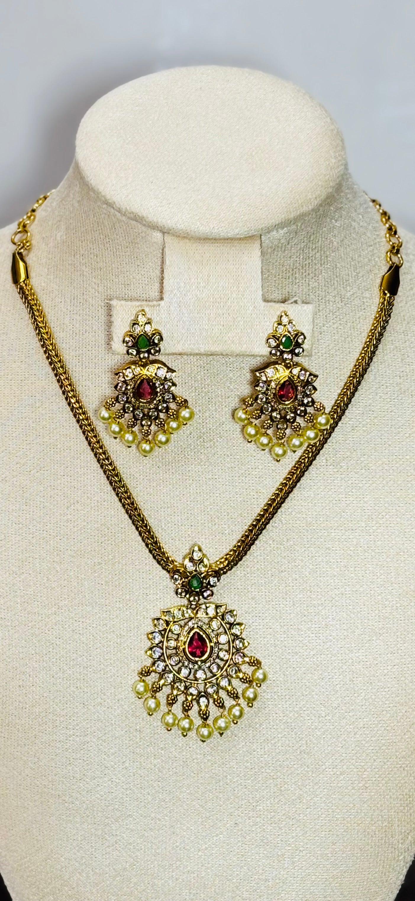 Attigai Necklace red