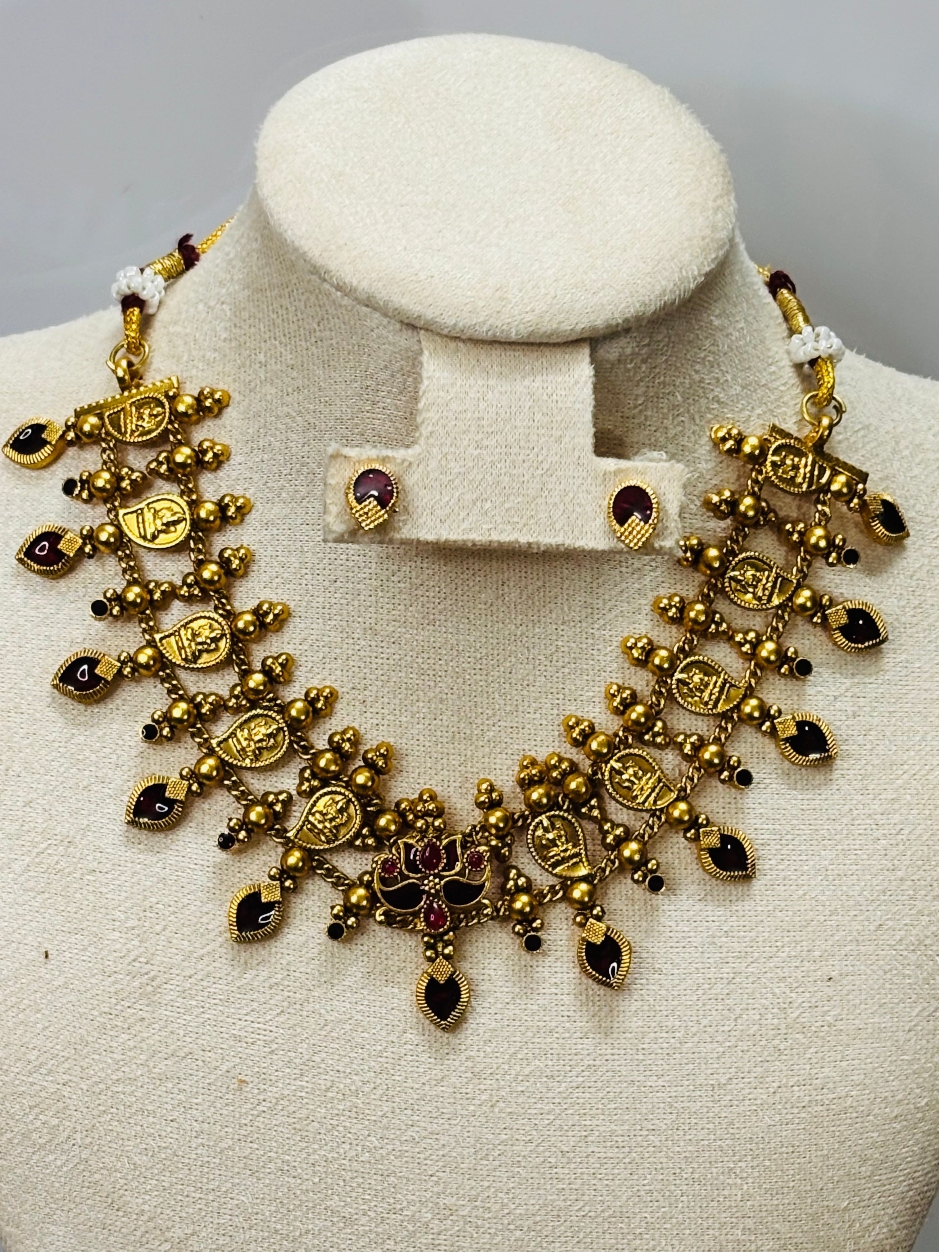 Palekka Chocker Necklaces