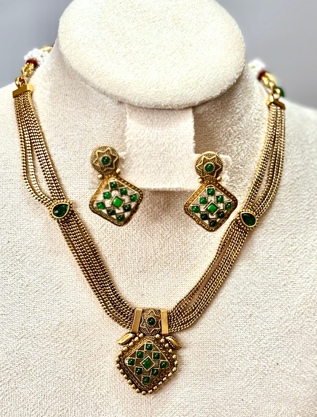 Victorian Style antique Gold Necklace Sets- KJ- GP077