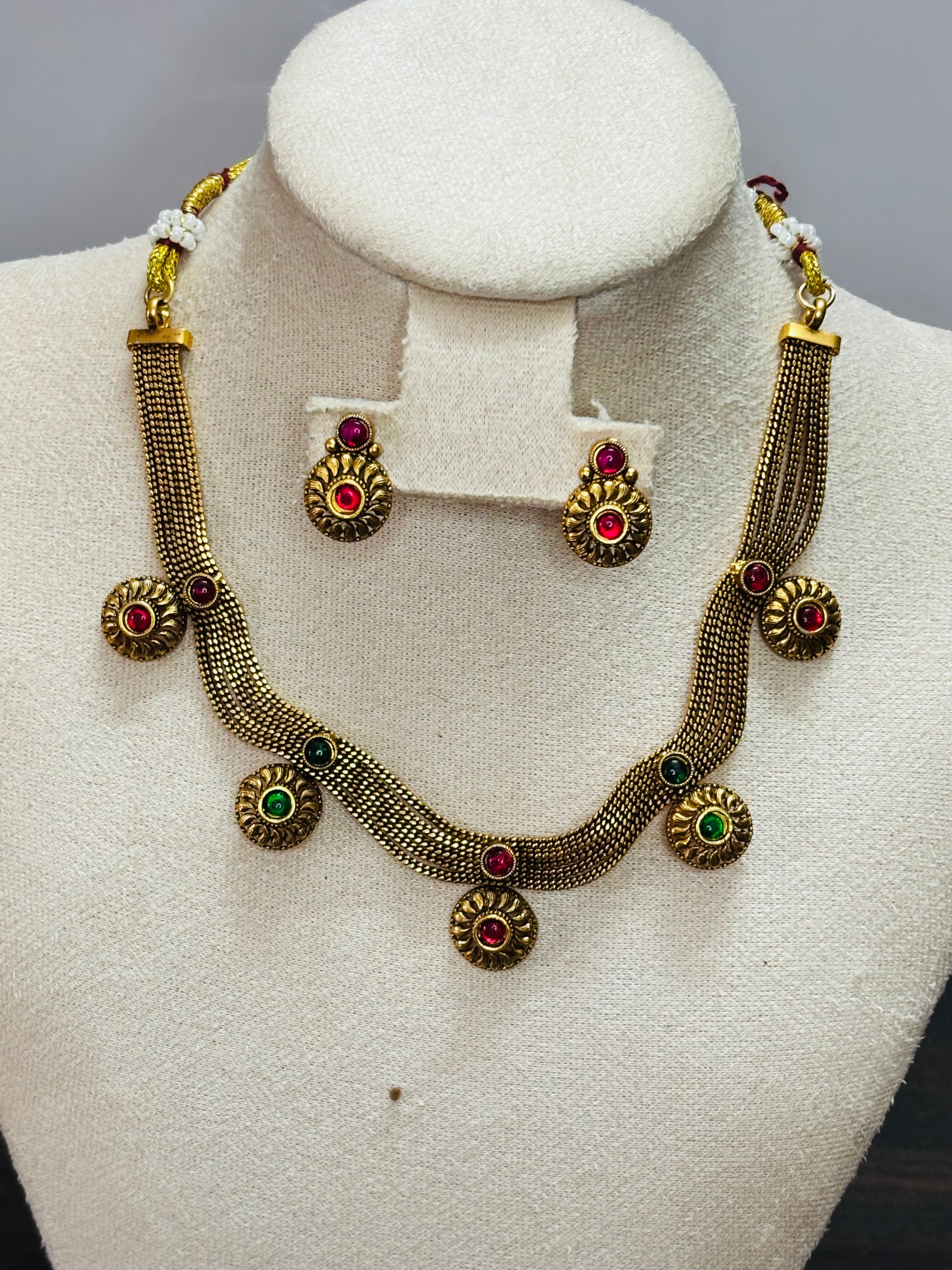 Antique Gold vintage design